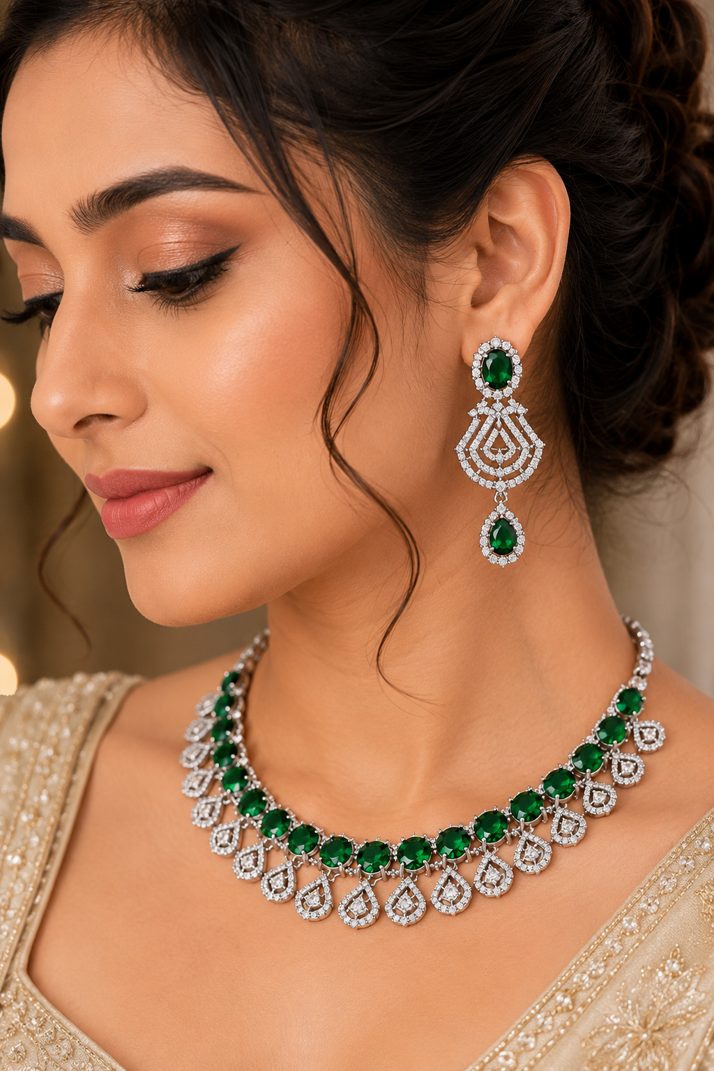 Luxury Silver-Tone Green Stone Statement Necklace Set with Matching Drop Earrings